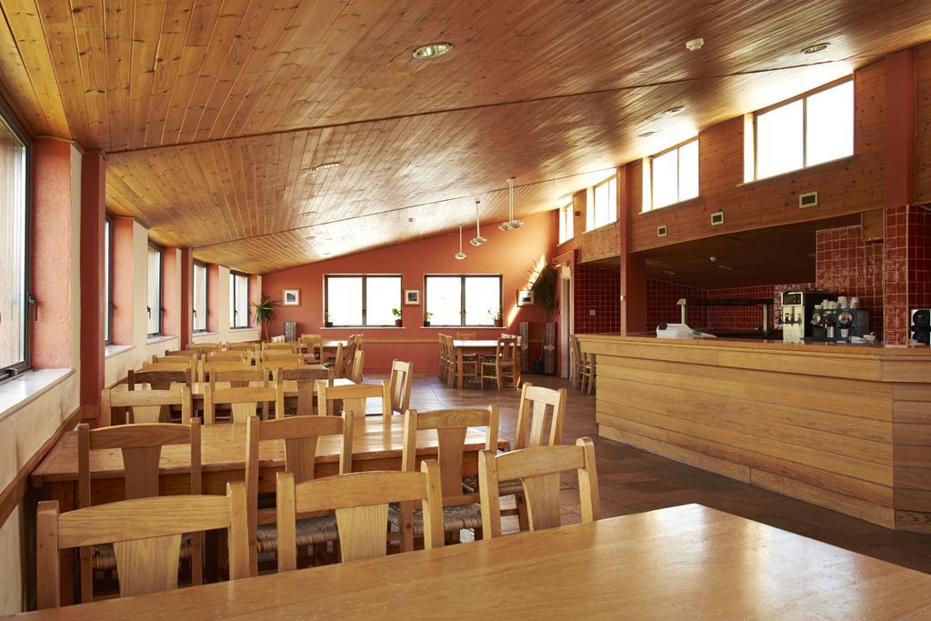 Killary Adventure Centre Hotel Leenaun Esterno foto